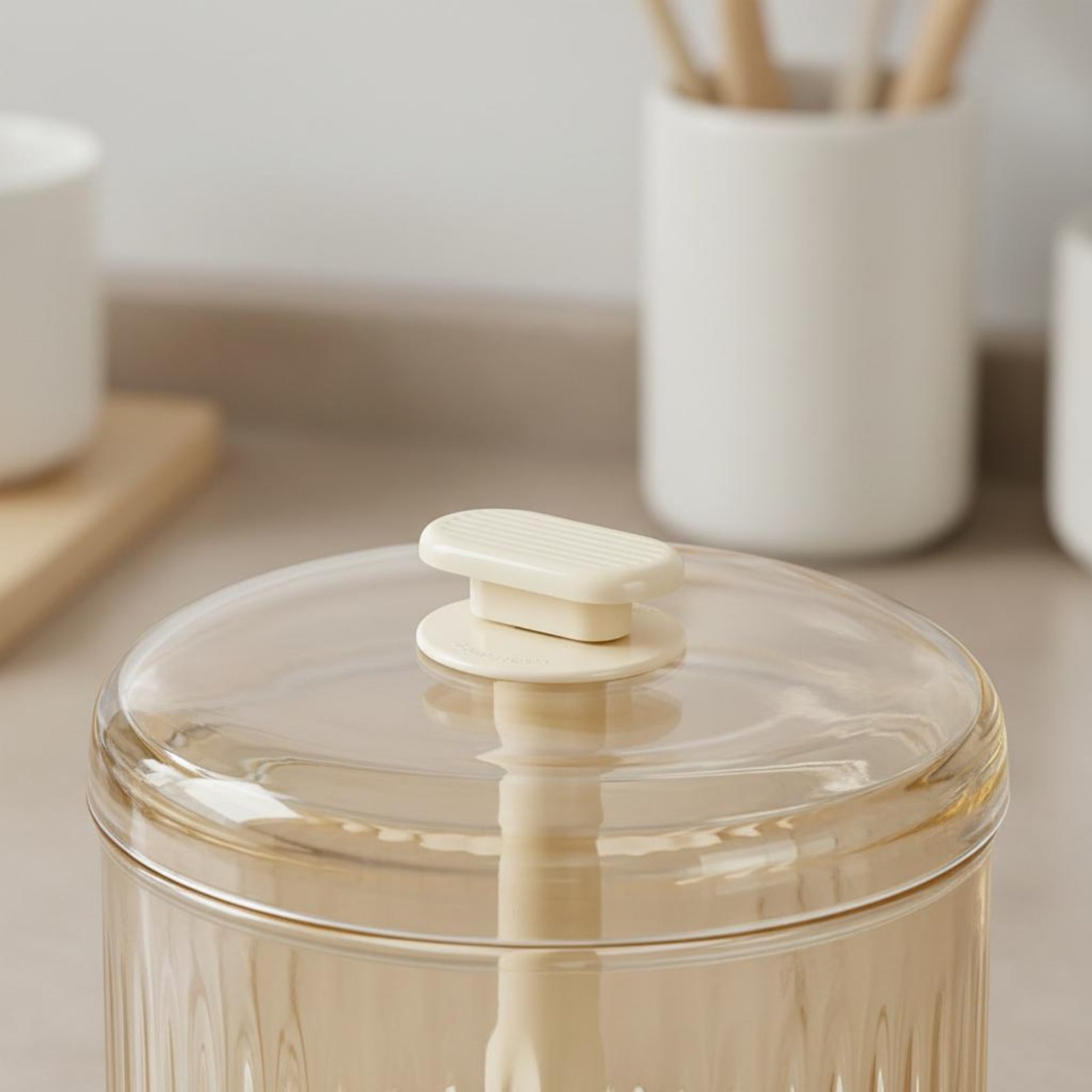เครื่องกดทำลูกชิ้นแบบกดมือ ทำไ - Kitchen Gadgets Save Time บทวิจารณ์และราคา